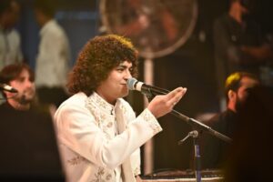 चक्रधर समारोह में ‘अनीस साबरी’ की कव्वाली ने बांधा समां