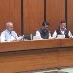 भारत बनेगा दुनिया का ‘ग्रीन एनर्जी हब,एस्टीमेट कमेटी की बैठक में सांसद बृजमोहन अग्रवाल ने बिजली परियोजनाओं और नवीकरणीय ऊर्जा की प्रगति पर की चर्चा