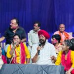 जुनेजा ने गाया फाग, नगाड़ा की थाप पर थिरके कार्यकर्ता